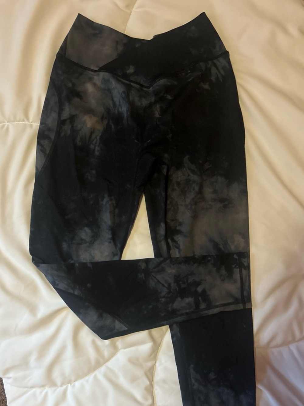 Surface Power Leggings black oil stain